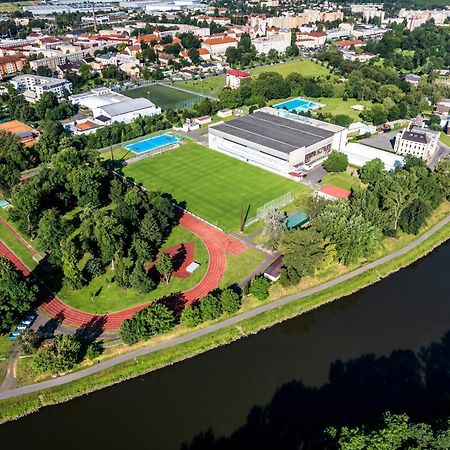 Hotel Active Stadium Lovosice Esterno foto