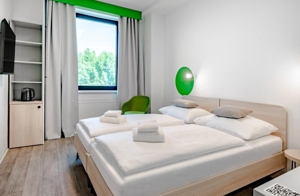 Hotel Active Stadium Lovosice Esterno foto