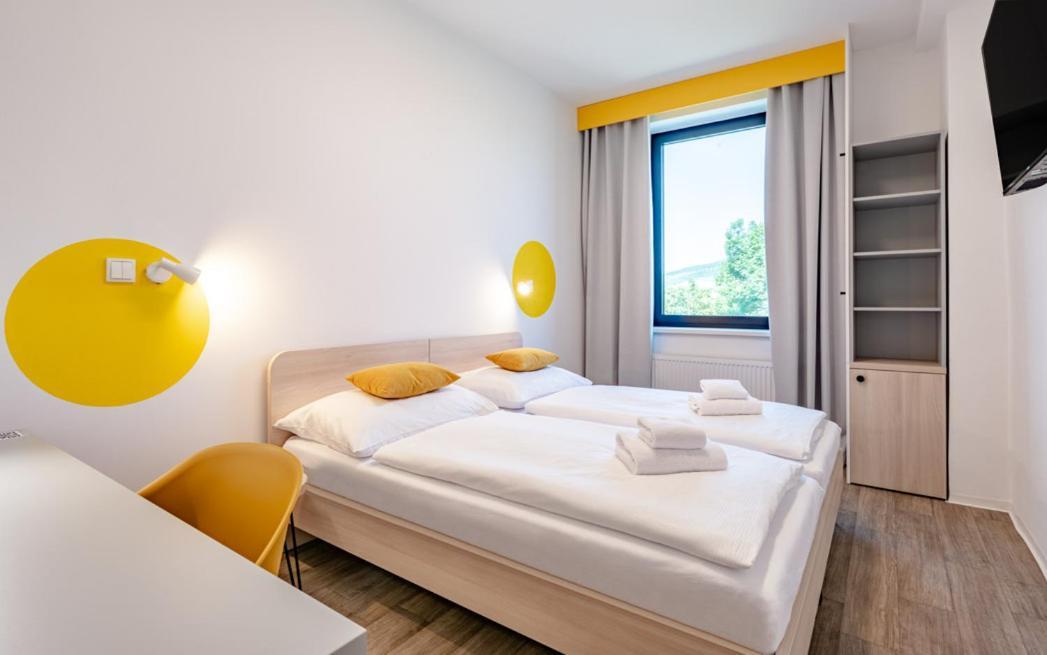Hotel Active Stadium Lovosice Esterno foto